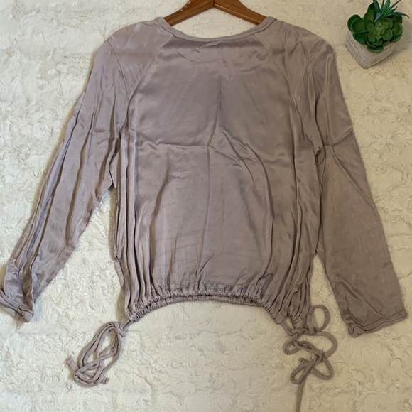 RAQUEL Allegra satin silver platinum gray drawstring sweatshirt blouse top - Picture 5 of 9
